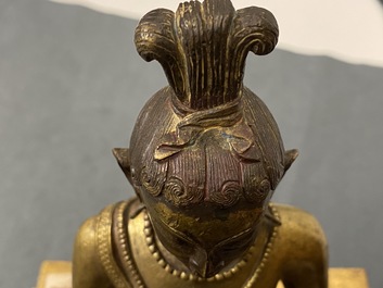 Une figure du Bouddha en bronze dor&eacute;, Sino-Tibet, 17/18&egrave;me